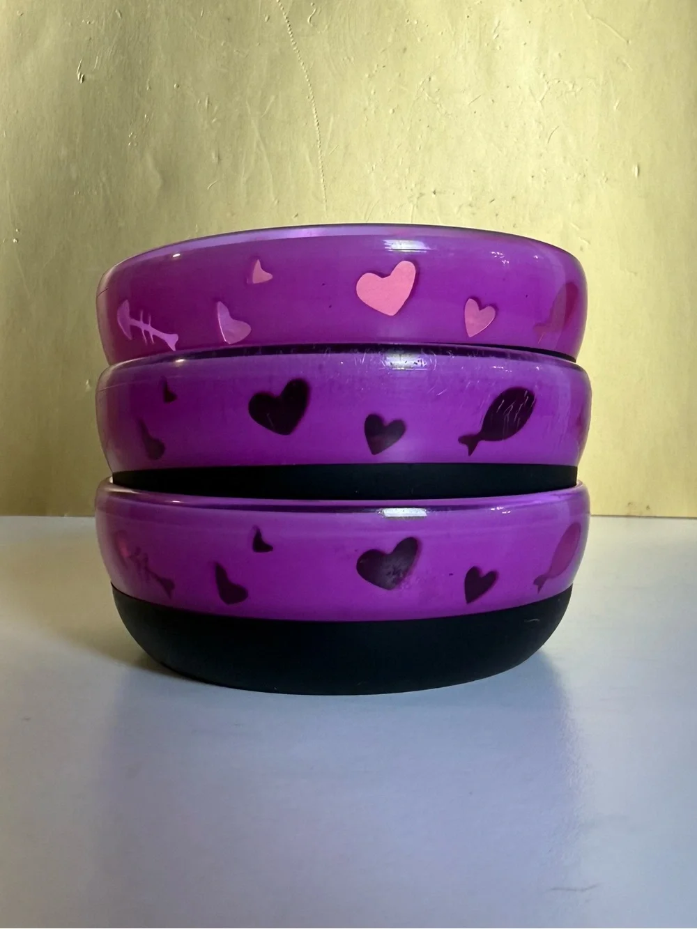 Anti-Slip/Anti-Flip pets Bowls in Blue, Orange & Purple, Small cats and dogs